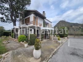 Casa (unifamiliar aïllada), 345 m², prop de bus i tren