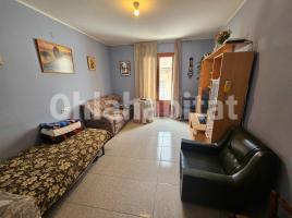 Houses (country house), 370 m², near bus and train