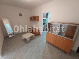 Pis, 55 m², prop de bus i tren