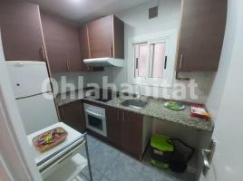 Pis, 55 m², prop de bus i tren