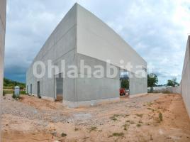 Louer , 468 m², polígon industrial
