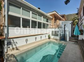 (unifamiliar aïllada), 336 m², près de bus et de train, presque neuf