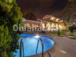 Casa (unifamiliar aislada), 687 m², cerca de bus y tren, Playa y cerca comercios