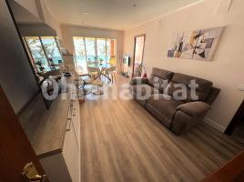 Piso, 84 m², cerca de bus y tren