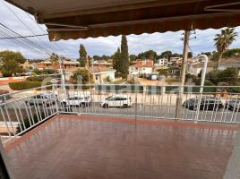 Flat, 65 m², near bus and train