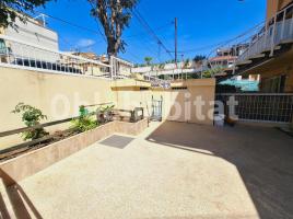 Flat, 57 m², near bus and train