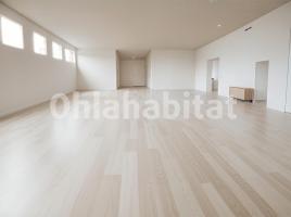 Industrial, 1895 m²