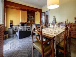 Casa (unifamiliar aislada), 560 m², cerca de bus y tren