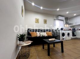 Apartament, 55 m², near bus and train