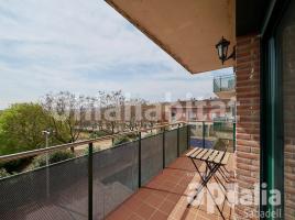 Pis, 97 m², prop de bus i tren, seminou
