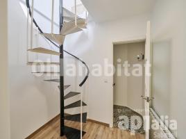 Houses (detached house), 167 m², near bus and train