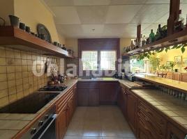 Casa (unifamiliar aïllada), 376 m², prop de bus i tren