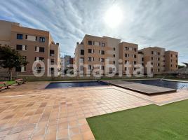 Apartament, 127 m², près de bus et de train, presque neuf