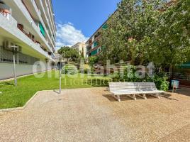 Apartament, 51 m², près de bus et de train
