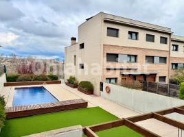 Casa (unifamiliar aïllada), 335 m², prop de bus i tren, seminou