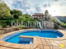 Casa (unifamiliar aislada), 433 m², cerca de bus y tren