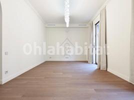 Obra nueva - Piso en, 220 m², cerca bus y metro, La Dreta de l'Eixample