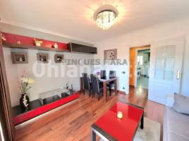 Àtic, 71 m², prop de bus i tren, molinou