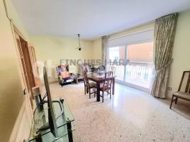 Casa (unifamiliar aislada), 194 m², cerca de bus y tren, casablanca