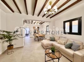 New home - Houses in, 168 m², near bus and train
