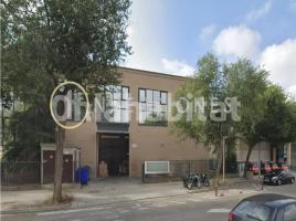 Louer , 1973 m²
