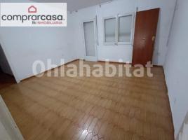 Piso, 97 m², cerca de bus y tren