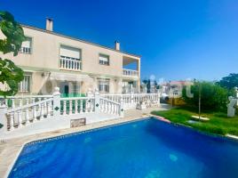 Casa (unifamiliar aïllada), 204 m², prop de bus i tren, Montsià de Mar