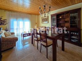 Piso, 95 m², cerca de bus y tren