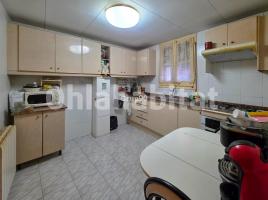  (casa rural), 290 m², près de bus et de train