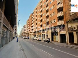 Piso, 124 m², cerca de bus y tren