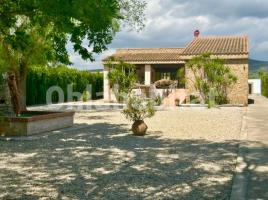 Casa (casa rural), 227 m², cerca de bus y tren, seminuevo