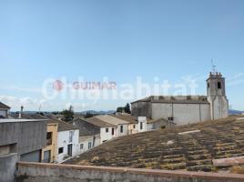 Casa (unifamiliar aislada), 180 m², cerca de bus y tren, seminuevo