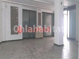 Local comercial, 206 m², La Sagrera