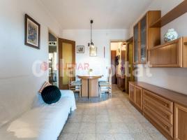 Piso, 62 m², cerca de bus y tren