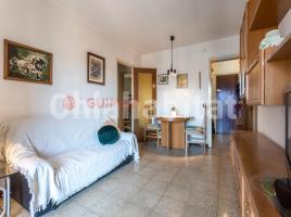 Piso, 62 m², cerca de bus y tren