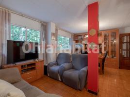 Pis, 82 m², prop de bus i tren
