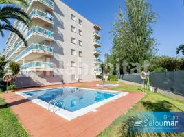 Pis, 82 m², prop de bus i tren