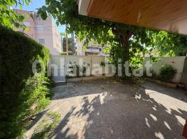 Alquiler piso, 99 m², cerca de bus y tren