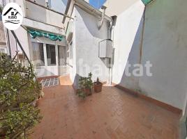 Casa (unifamiliar aislada), 151 m², cerca de bus y tren
