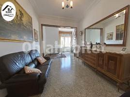 Casa (unifamiliar aislada), 151 m², cerca de bus y tren