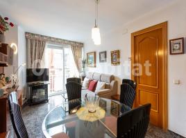 Flat, 81 m², near bus and train, Centro