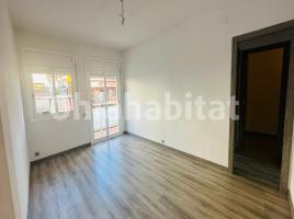 Pis, 75 m², prop de bus i tren
