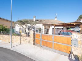 Houses (detached house), 107 m², near bus and train, almost new