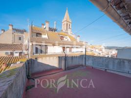 Casa (unifamiliar adossada), 324 m², prop de bus i tren