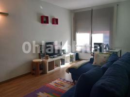 Piso, 56 m², cerca de bus y tren, seminuevo, Poble Nou