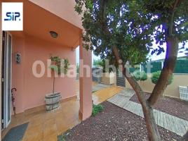 Houses (detached house), 276 m², near bus and train, almost new, Santa Fe del Penedès