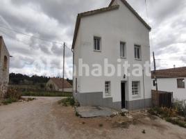 Louer  (unifamiliar aïllada), 130 m², près de bus et de train