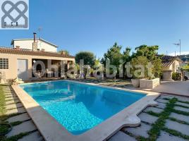 Casa (unifamiliar aislada), 146 m², cerca de bus y tren