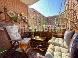 Pis, 102 m², prop de bus i tren, Calle de Guipúscoa