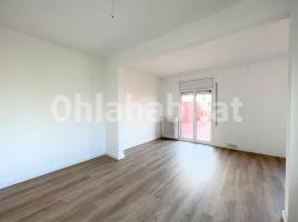 Alquiler piso, 130 m², cerca de bus y tren, Calle de Lluís el Piadós
